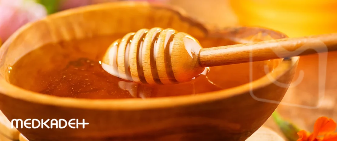 ماسک عسل برای بستن منافذ پوست