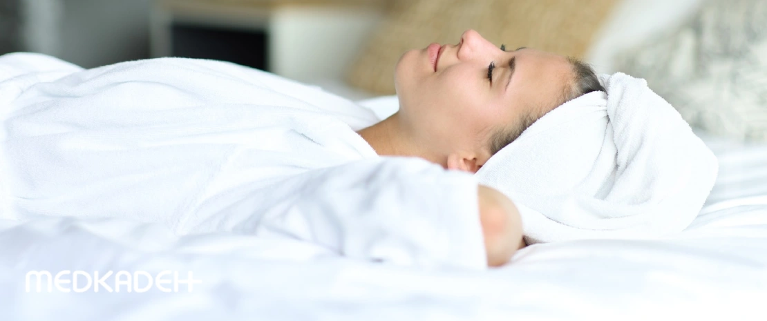 عوارض خوابیدن با موی خیس